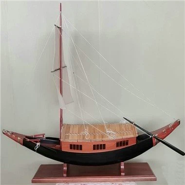 Plachetnice dřevěný model lodi